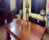 Hiếm Nhất Quận Cầu Giấy, Phố Nguyễn Khánh Toàn DT 180M 4T MT 9,7M Kinh Doanh Như Phố.