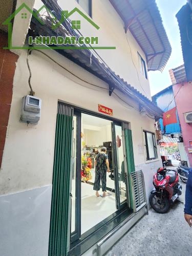Bán nhà 1 lầu gần đường Lưu Quý Kỳ Phường 10 Quận 8