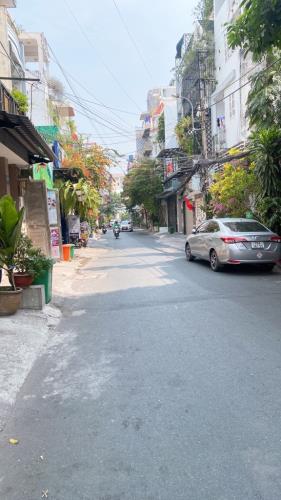 BÁN NHÀ HXT Cộng Hòa, Tân Bình 4 tầng 80m2 (4x20). Nhà đẹp ở ngay. Giá chỉ 17,2 tỷ.