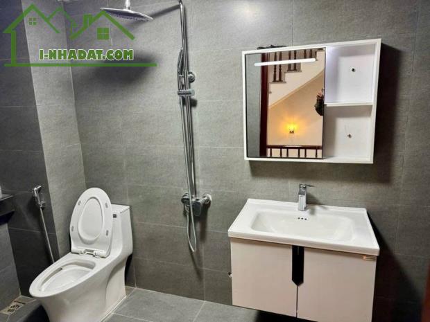 🚗 NGỌC THỤY – 32M², 5 TẦNG, Ô TÔ NGỦ TRONG NHÀ – 7,4 TỶ! - 3