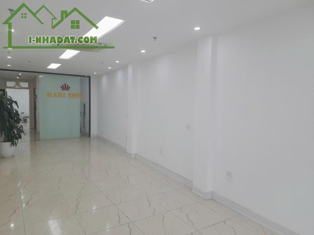 CHO THUÊ NHÀ MP PHÙNG HƯNG DT 120M GIÁ 65 TRIỆU, KINH DOANH ĐỈNH