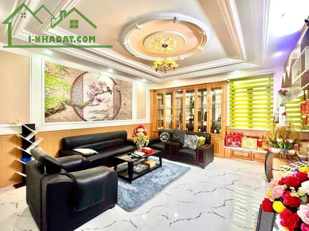 *++Nhỉnh 11Tỷ,Nhà Siêu Phẩm Gỗ Cao Cấp,Hẻm Xe Tải Sư Vạn Hạnh P12 Q10* - 2