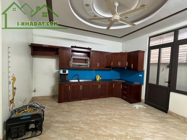 Bán nhà 3 tầng tại KDC số 2, Phường Liên Bảo, TP. Vĩnh Yên, Vĩnh Phúc, giá ưu đãi, 6,5 - 1