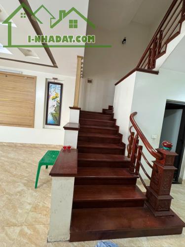Bán nhà 3 tầng tại KDC số 2, Phường Liên Bảo, TP. Vĩnh Yên, Vĩnh Phúc, giá ưu đãi, 6,5 - 3
