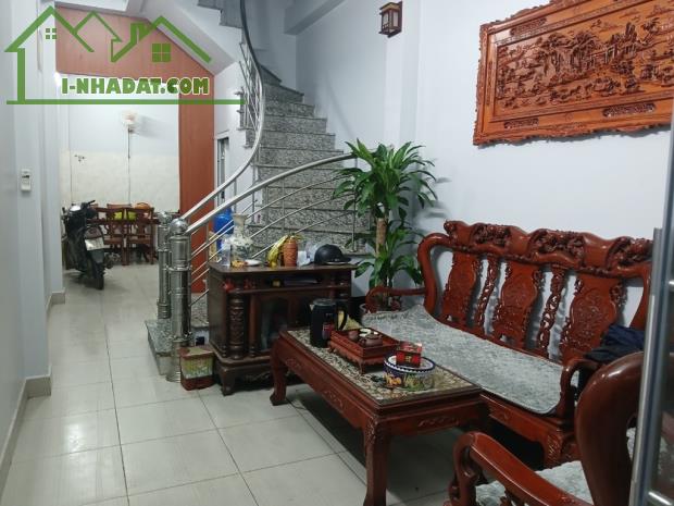 GẦN HỒ - SÁT PHỐ -20m Ô TÔ ĐỖ - TRUNG TÂM MỸ ĐÌNH -CHỈ 6.x TỶ - Lh 0876196866 - 2
