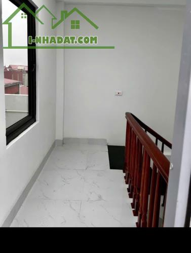 🔥 XỊN NHẤT PHỤNG CHÂU! Nhà Đẹp -Ngõ Thông - Xe Buýt Tận Nhà - 5 Phút Ra Bến Xe 🔥 - 2
