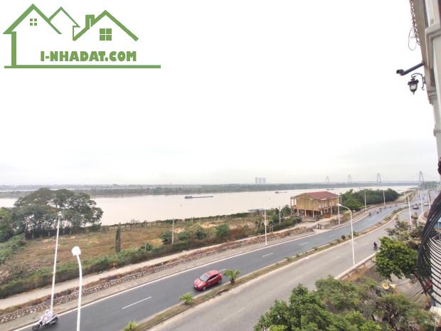 DUY NHẤT 1 MẢNH KHÔNG CÓ MẢNH THỨ 2 - DIỆN TÍCH 250M2 - VỊ TRÍ MẶT PHỐ - MẶT TIỀN GẦN 10M - 3