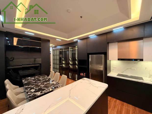 NHÀ PHỐ TRỊNH CÔNG SƠN, TÂY HỒ - 10 TẦNG THANG MÁY XÂY MỚI HIỆN ĐẠI – CHO THUÊ 200TR/THÁNG - 3