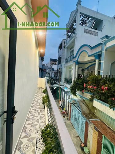 Hàng Hót_ Góc 2 MT Hẻm_Phạm Văn Bạch, Tân Bình _ Nhỉnh 5 Tỷ _ 0907705265