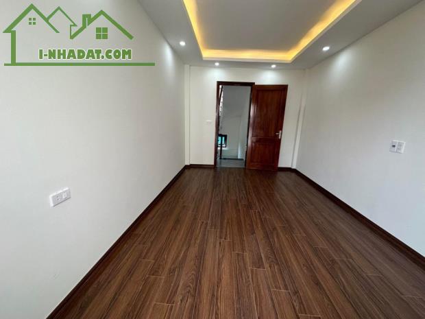 TÂY MỖ - SIÊU PHẨM 4 TỶ NHỈNH - NHÀ MỚI 5 TẦNG OTO ĐỖ 20m GẦN HỒ ĐIỀU HOÀ - 3