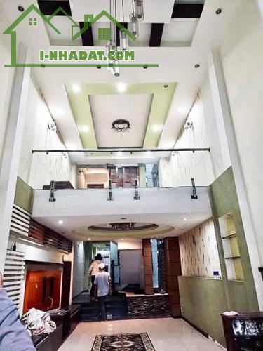 Nhà Hẻm Ôtô Đường Bàu Cát Phường 11 Tân Bình.
