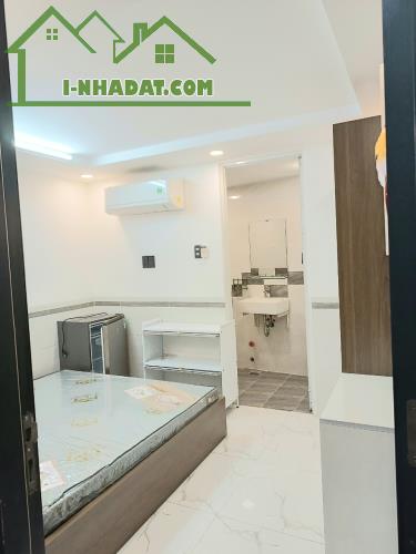 125m2 CHDV mặt tiền Lê Văn Lương Q7 - 4 tầng - 12 phòng - giá 18 tỷ - 4