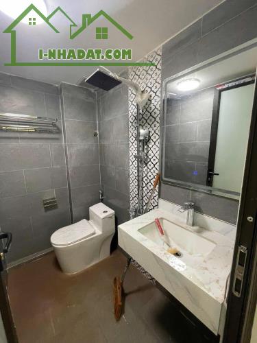 BÁN TÒA CCMN 21 PHÒNG - LÔ GÓC 2 MẶT THOÁNG - DOANH THU 1 TỶ/NĂM - PCCC ĐẦY ĐỦ - 2