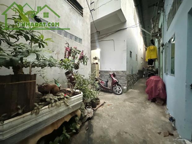 GIẢM SỐC 2 TỶ - 300M2 - CHỦ BÁN 24.99 TỶ - NƠ TRANG LONG - BÌNH THẠNH - THÍCH HỢP XÂY - 2