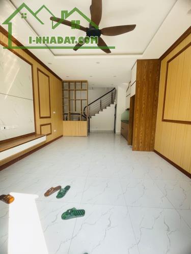 BÁN  NHÀ ĐẸP, 5 TẦNG 35M2, MT. 3.9M NGÕ  THÔNG OTO, FULL NỘI THẤT, NHỈNH 5 TỶ - 2