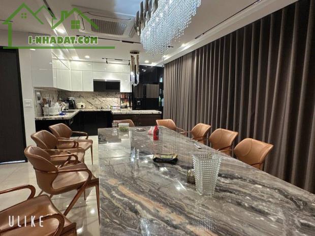 BÁN BIỆT THỰ VIỆT HƯNG - LONG BIÊN -  GARA 2 Ô TÔ - THANG MÁY - NỘI THẤT TIỀN TỶ - 1