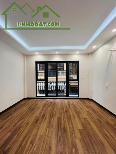 BÁN NHÀ:LÊ TRỌNG TẤN -THANH XUÂN . +DT: 51M2 X 6T X 4M.MT. - 3