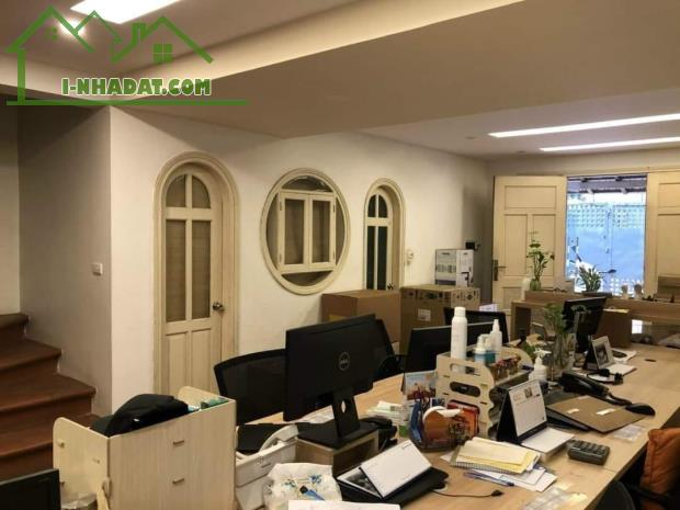 Bán Nhà Phố Đặng Thai Mai Tây Hồ 146m4T MT6m Ô Tô Tránh 42 Tỷ Đặng Thai Mai. - 4