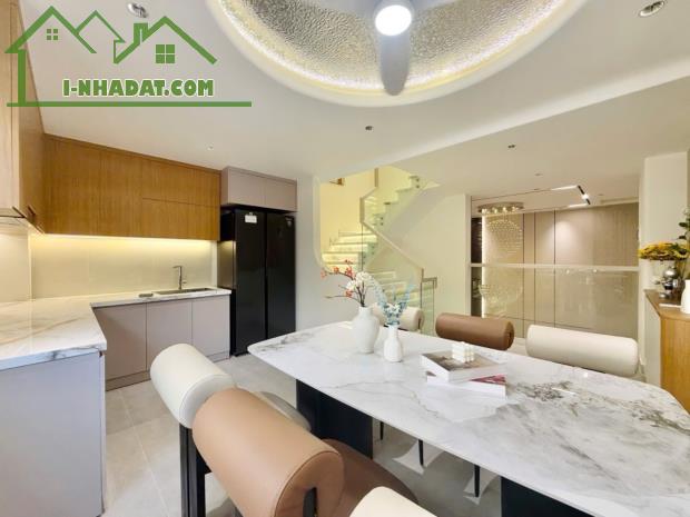 NHÀ HXH GẦN MẶT TIỀN - THIẾT KẾ ĐẸP - 42m2 - 4 LẦU - PHẠM VĂN CHIÊU, GÒ VẤP, TP.HCM. - 3