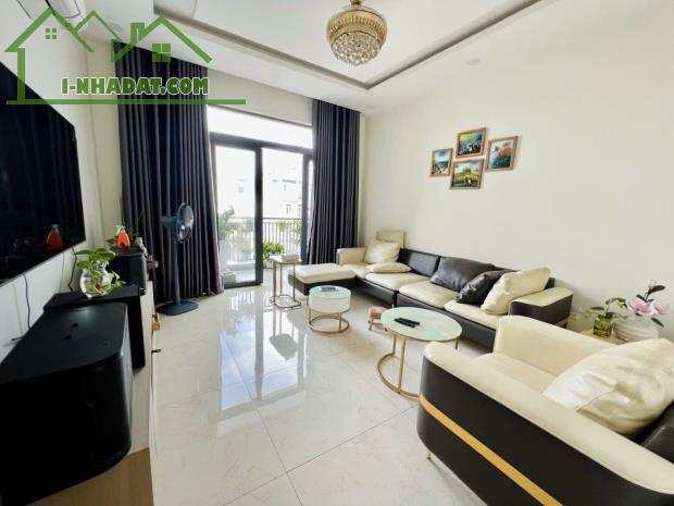 Nhà bán mặt tiền đường Bình Trị Đông, Tên Lửa lớn, 120m2 4 Tầng 6PN, ở và kinh doanh - 2