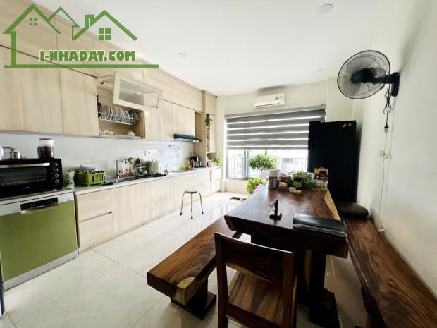Bán nhà Mặt Tiền đường Tên Lửa nối Bình Trị Đông, 120m2 4 Tầng 6PN, Kinh Doanh Văn phòng - 2