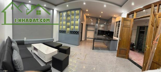 Hàng hiếm- tây mỗ, ngõ nông, gần phố,mặt tiền rộng 7m, dt 45m2* 4t* 6,5 tỷ