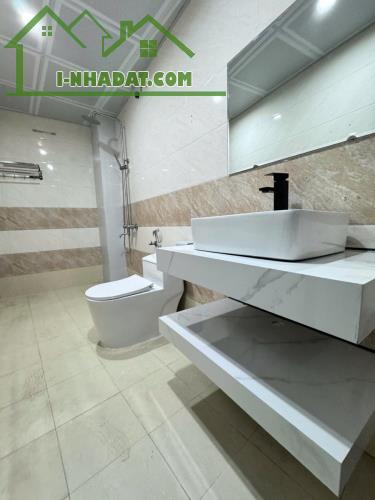 Hàng hiếm- tây mỗ, ngõ nông, gần phố,mặt tiền rộng 7m, dt 45m2* 4t* 6,5 tỷ - 3