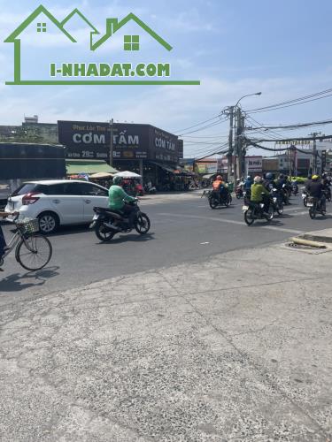Bán mặt tiền 8x17m giá 13,5 tỷ Đường Nguyễn Ảnh Thủ - 1