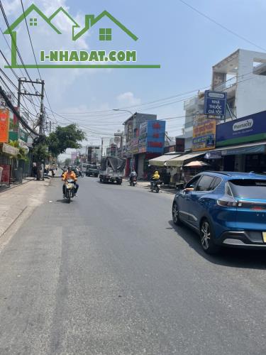 Bán nhà mặt tiền 9,2x27m giá 27 tỷ Đường Nguyễn Ảnh Thủ - 2