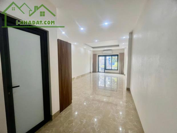 Cho thuê nhà tầng 1+2 làm văn phòng, kinh doanh dịch vụ - 3