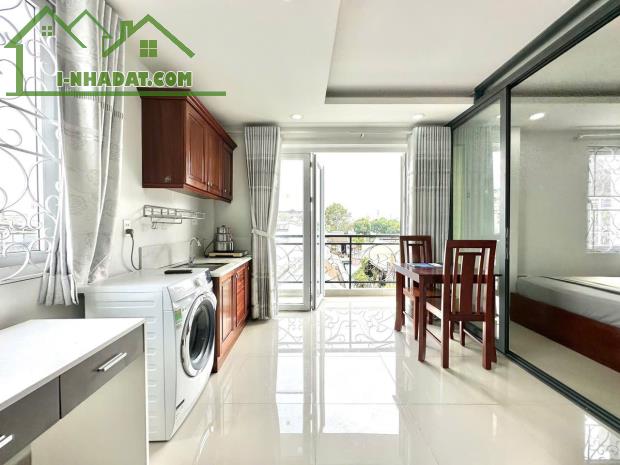 DO CÓ VIỆC MÌNH CẦN PASS LẠI PHÒNG ĐƯỜNG HOÀNG SA - QUẬN TÂN BÌNH - TP HỒ CHÍ MINH