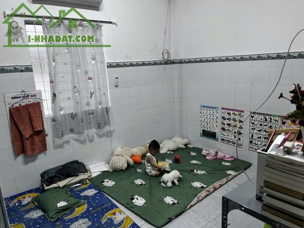 Bán nhà hẻm xe hơi 1716 Huỳnh Tấn Phát (5.7x18m), Sổ hồng, chỉ 4.69 tỷ - 2