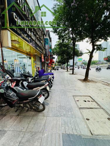 bán nhà mặt phố nguyễn trãi – 8 tầng thang máy – dòng tiền 200tr/tháng – giá rẻ - 2