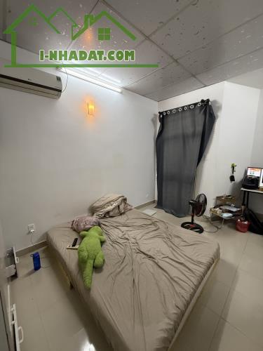 Chia gia tài, bán gấp nhà mới, đẹp, 2 mặt thoáng CMT8 - Tân Bình, nở hậu, chỉ 4.1x tỷ. TL