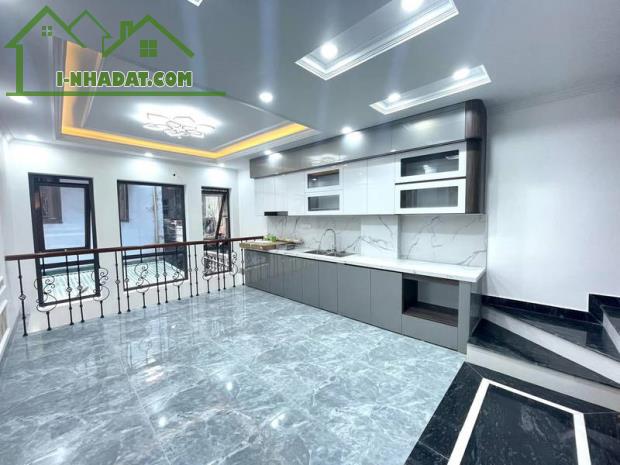 BÁN NHÀ 6 TẦNG THANG MÁY – NGÕ 100 TÂY SƠN, ĐỐNG ĐA – Ô TÔ ĐỖ CỬA – KINH DOANH SẦM UẤT - 1