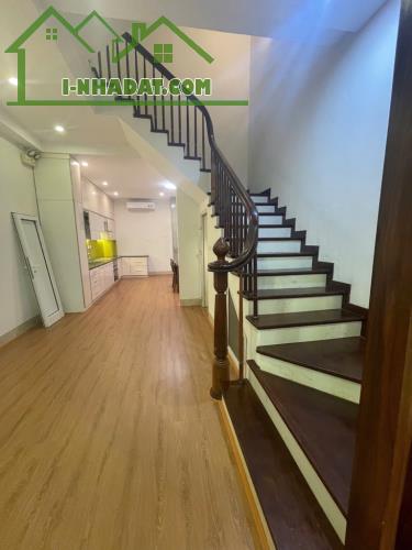 PHÂN LÔ LẠC TRUNG - OTO-  DÂN TRÍ CAO - NHÀ ĐẸP 68m 4T MT4.4m