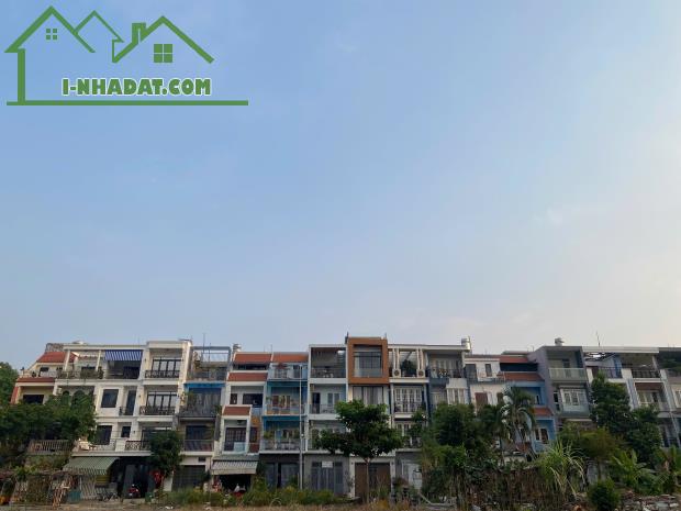 Bán 2 Lô đất mặt tiền đường 447 tăng nhơn phú A, diện tích 144m - 1