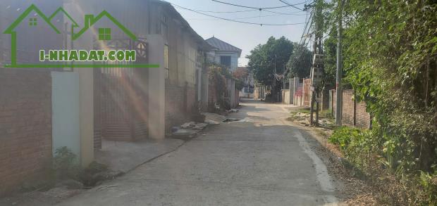 50m phun thổ cư tại phú nghĩa sát khu công nghiệp phú nghĩa đương thông ô tô đỗ cửa giá2ty