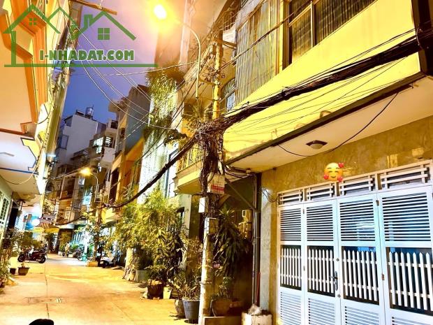 KHU ĐƯỜNG SỐ Q4 HIẾM NHÀ BÁN - XE HƠI ĐẬU CỬA.