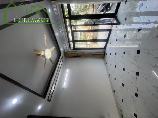 NGÕ THÔNG - NHÀ MỚI - Ô TÔ ĐỖ CỬA - VIEW THOÁNG VĨNH VIỄN