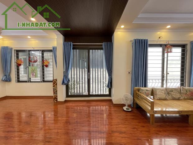 Bán nhà Khương Đình, Thanh Xuân, mặt tiền rộng, nhà đẹp như mới, 1 nhà ra phố - 1