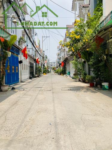 Bán nhà Đào Tông Nguyên Nhà Bè 2 tầng - 60m² Full Nội Thất Chỉ hơn 4 TỶ - 3