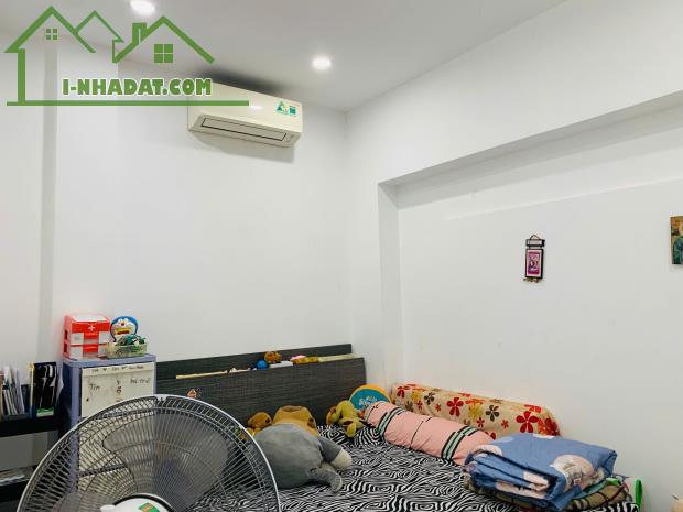 Bán Nhà 1Trệt 2Lầu Mặt Tiền Đường 30/4 Phường Trung Dũng , Biên Hoà 80m2 giá 12,9 tỷ - 4