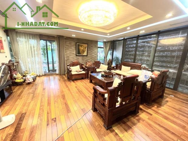 Phân lô Tư Đình, Long Biên, 90m2, MT 5m, 4 tầng, gara 2 ô tô, thoáng trước sau, 15.5 tỷ