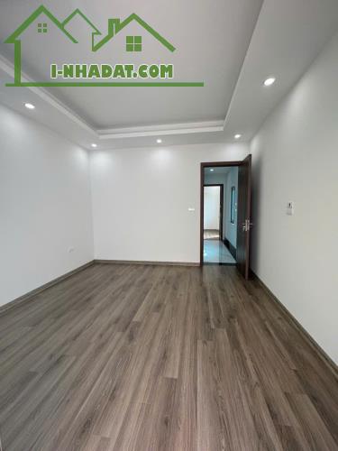 Bán nhà ngõ phố Dương Văn Bé _DT 45m2x5T xây mới giá 7,5 tỷ - 1