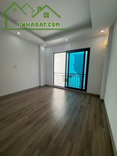 Bán nhà ngõ phố Dương Văn Bé _DT 45m2x5T xây mới giá 7,5 tỷ - 2