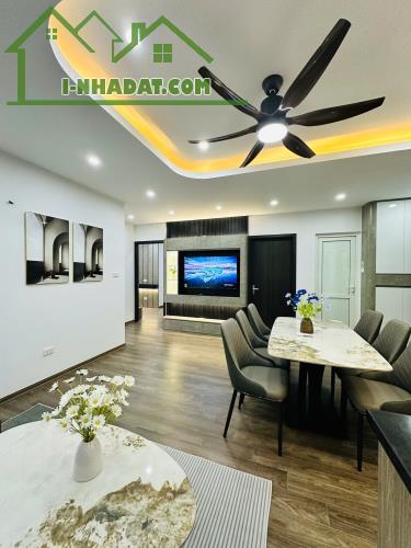 Linh Đàm - Quận Hoàng Mai - Căn hộ Chung cư 2 mặt View Hồ Linh Đàm, sổ đỏ, 91m2 * 3 ngủ - 3