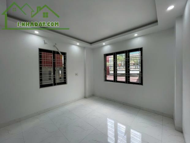 BÁN NHÀ ĐƯỚNG NGUYỄN CỘNG HÒA, LÊ CHÂN, HẢI PHÒNG - 3,15 TỶ - 40M2 - 2