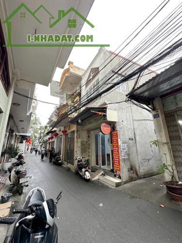 BÁN NHÀ MẶT NGÕ 261 TRẦN NGUYÊN HÃN BUÔN BÁN KINH DOANH TỐT
