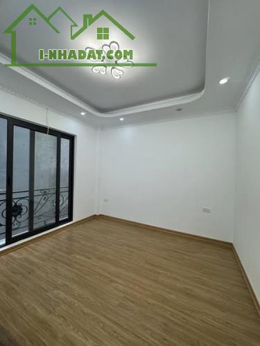 Phúc Lợi, Long Biên, nhà đẹp giá rẻ, gần ô tô, an sinh tốt
